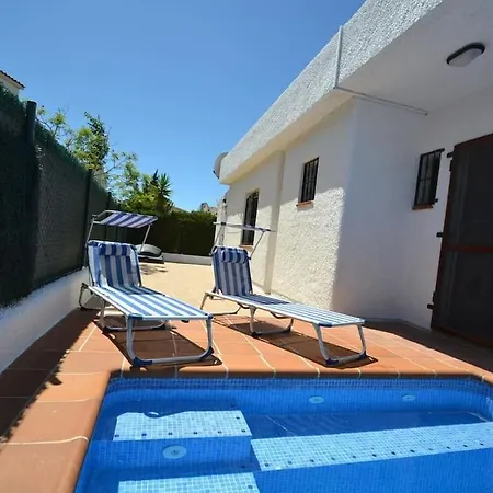 Falco 2 Holiday home *