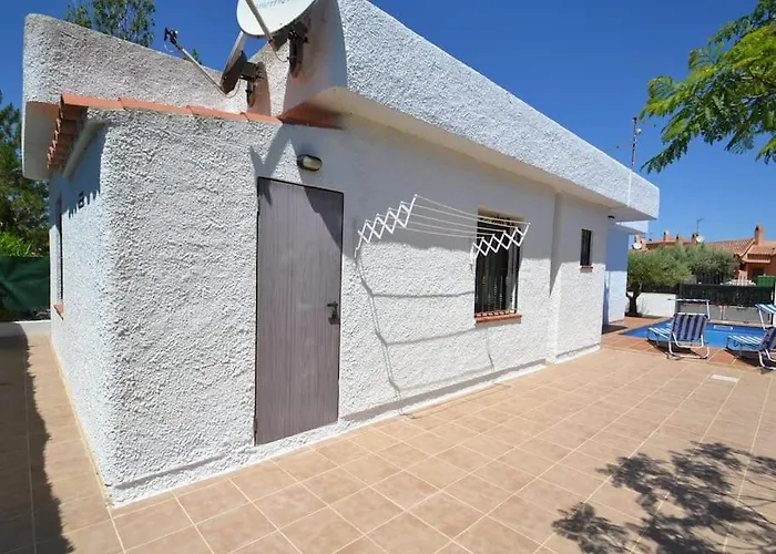 Falco 2 Tatil Evi Riumar